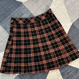 H&M Divided Black and Pink Checkered Skirt